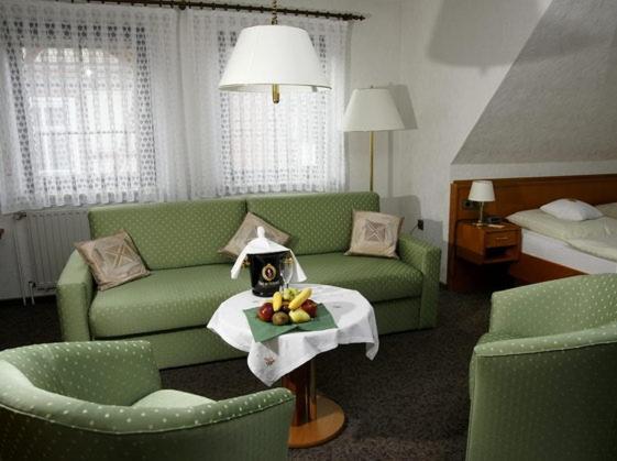 Hotel Restaurant Pempel Großalmerode Extérieur photo